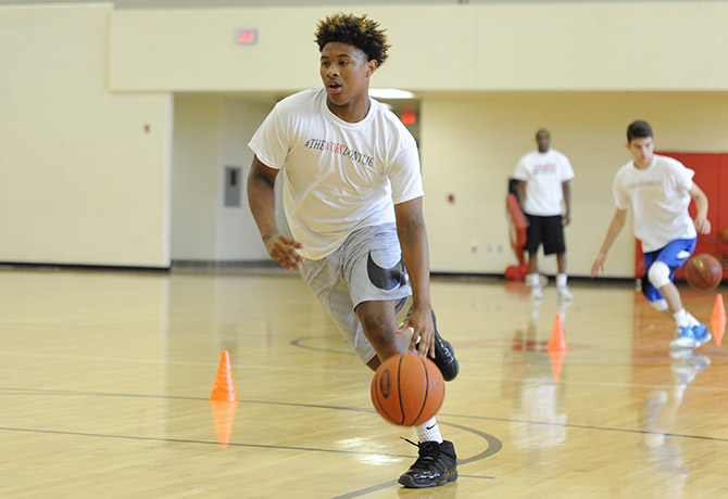 #CoachHemi: Player Card – Isaiah Howell