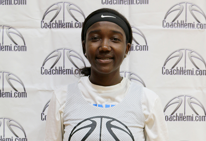 2017 Coach Hemi Featured Player – Jamyah Montissol